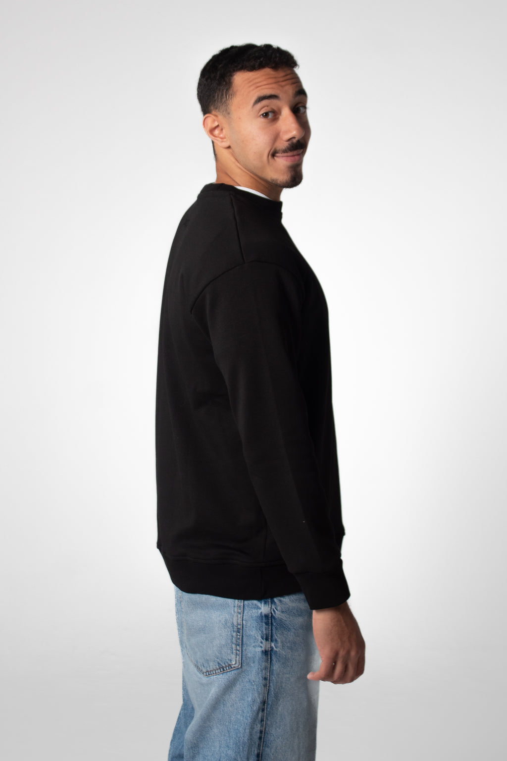 RAMEN BOWL Crewneck Sweatshirt - Black