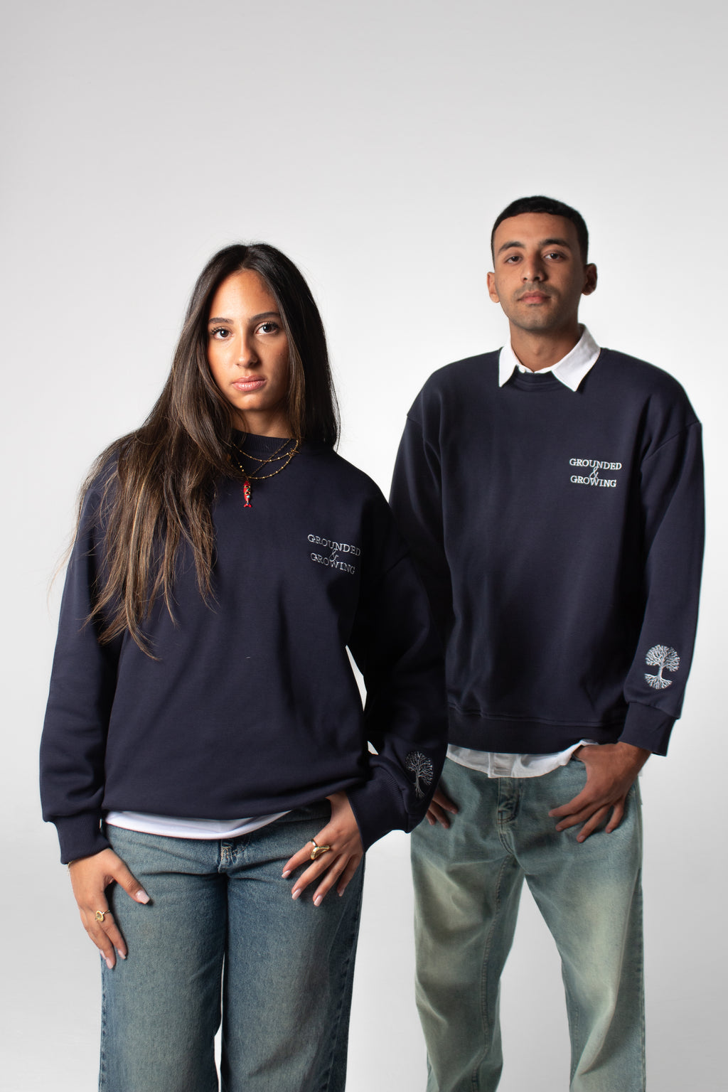 GROUNDED & GROWING Crewneck Sweatshirt - Navy