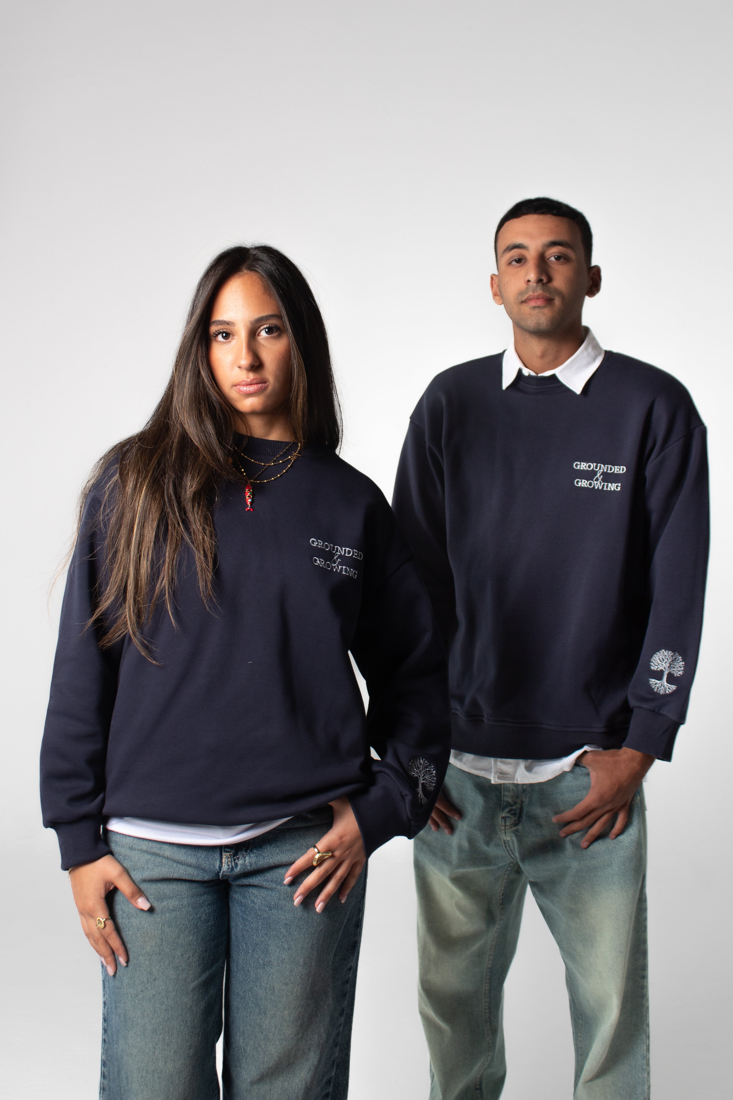 GROUNDED & GROWING Crewneck Sweatshirt - Navy